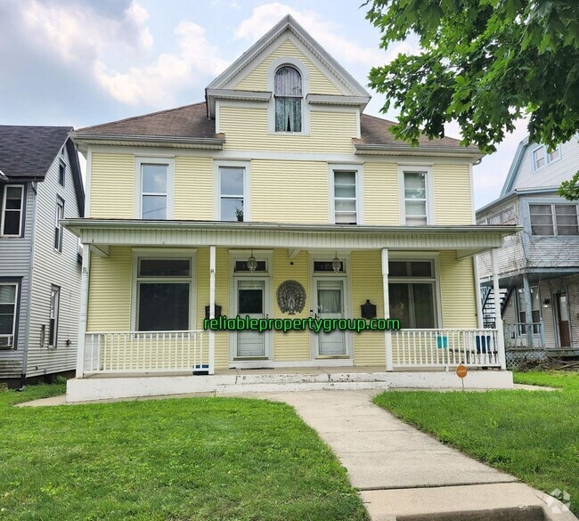 Building Photo - 1114/1116 Columbia Ave Unit 1116 Rental