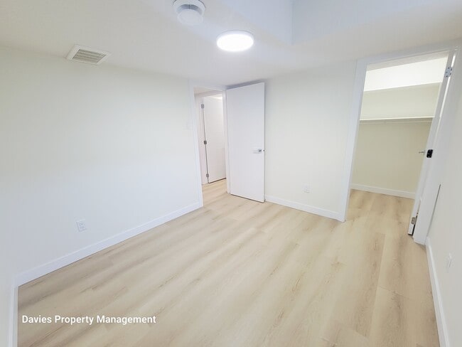 Photo - 4677-4177 177 Ave NW