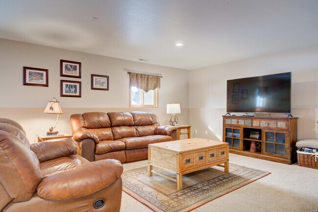 Photo - 402 S Yellowstone Ave Apartment Unit ID1292387P