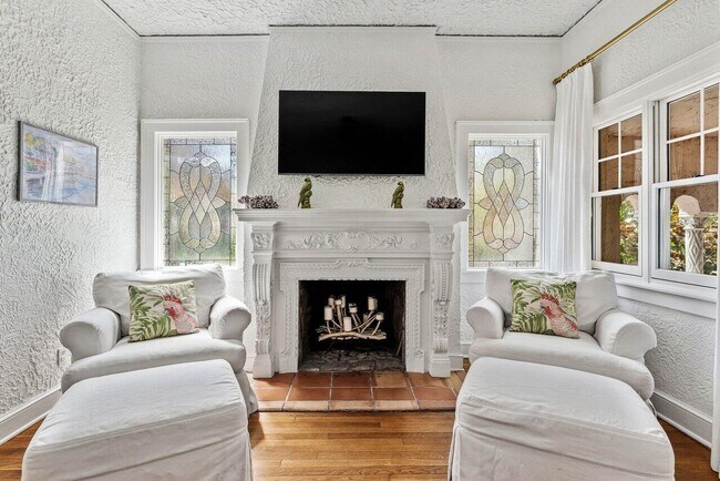 Photo - 217 Coconut Ave