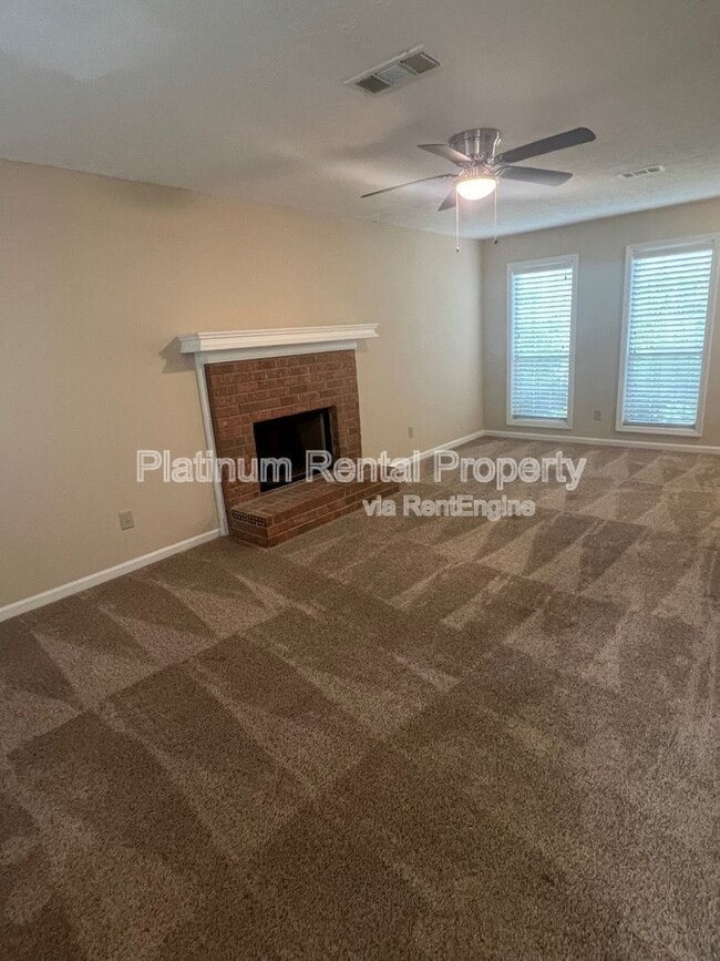 Photo - 119 Spring Ridge Dr