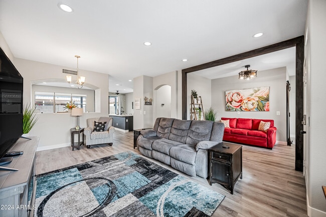 Photo - 18050 W Legend Dr