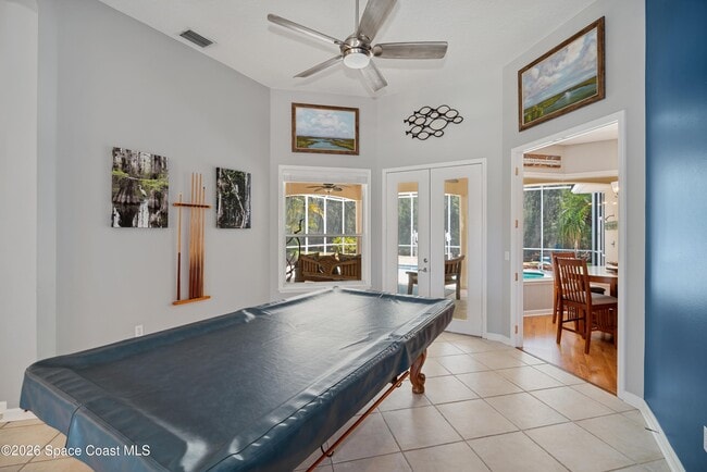 Photo - 2025 Sykes Creek Dr