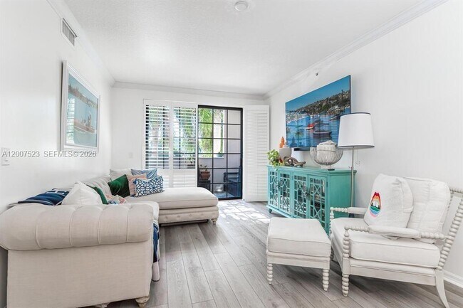 Photo - 233 S Federal Hwy Unidad 215