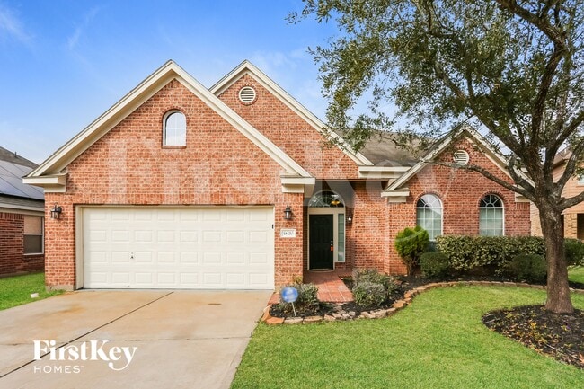 Building Photo - 18210 Olive Tree Ct