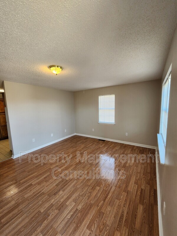 Photo - 403 Austin Ave