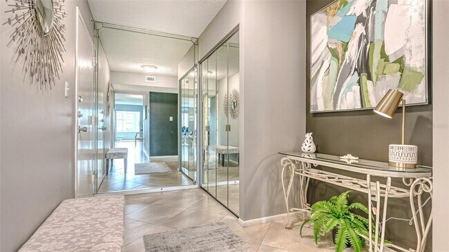 Photo - 1200 E Peppertree Ln Unit 305