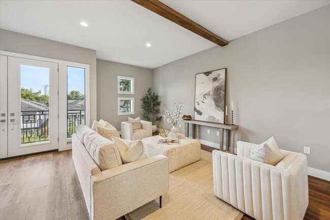 Photo - 3102 Eunice St