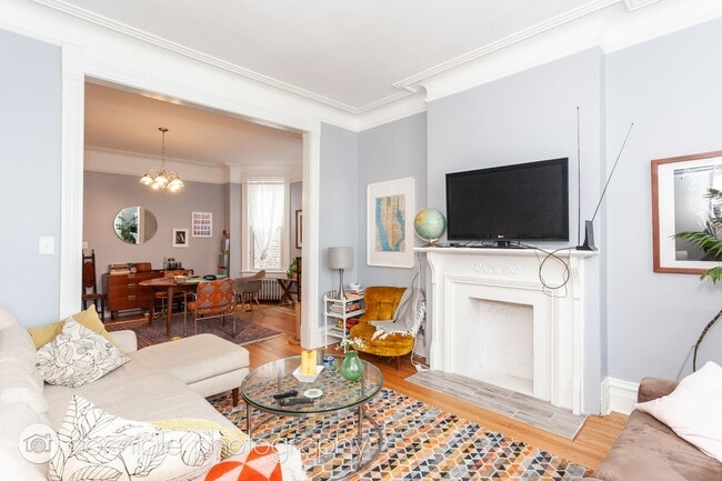 Photo - 2903 W Belden Ave Unit 2