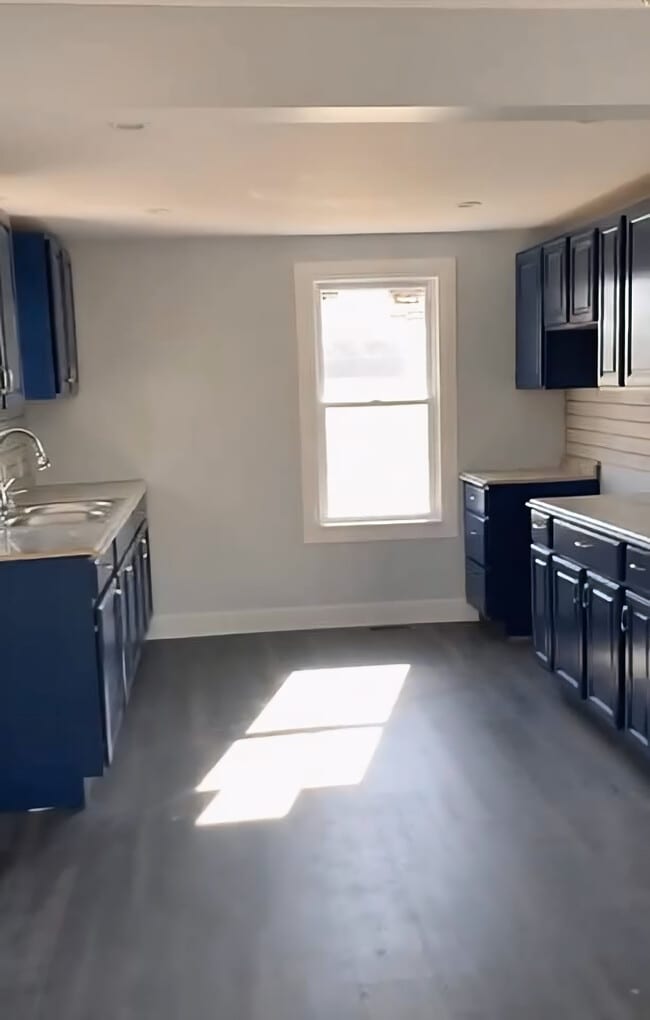 Photo - 201 Coulbourn Mill Rd