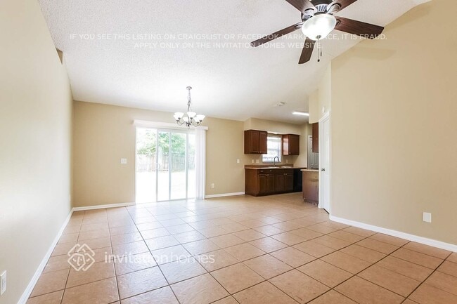 Photo - 2830 Chalmer St