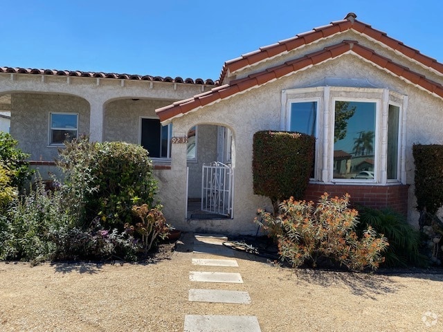 Building Photo - 9231 S Harvard Blvd Rental