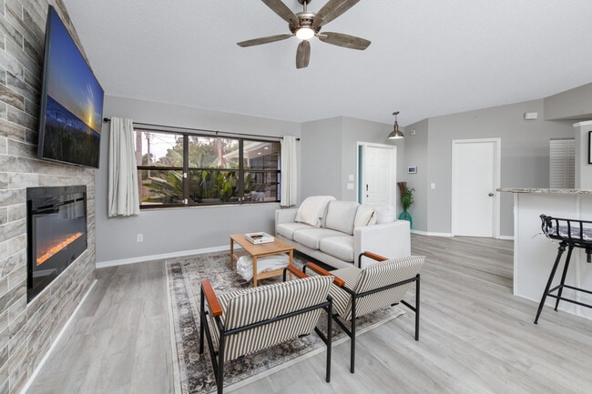 Photo - 1481 SW Gastador Ave