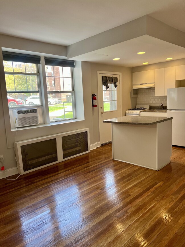 Photo - 7200 JFK Blvd E Unit 1F