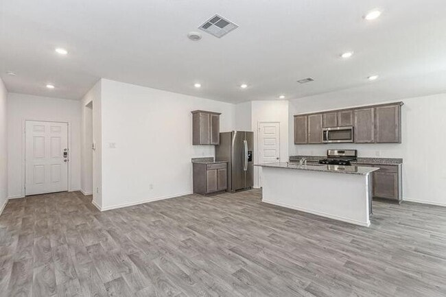 Photo - 29403 Cayman Cyn Wy Unit d1