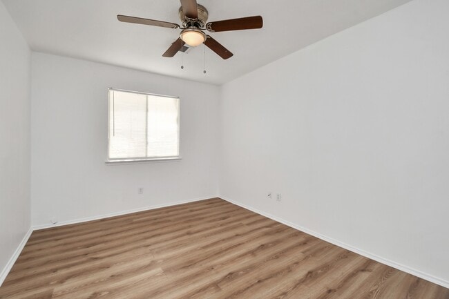 Photo - 2318 Poco Dr