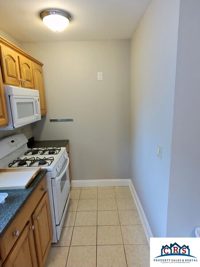 Photo - 89 Bailey Rd Unit 1