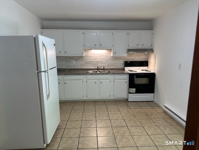 Photo - 16 A St Unit a-3