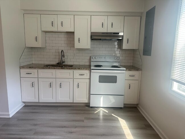 Building Photo - 1213 Martin Luther King Junior Blvd