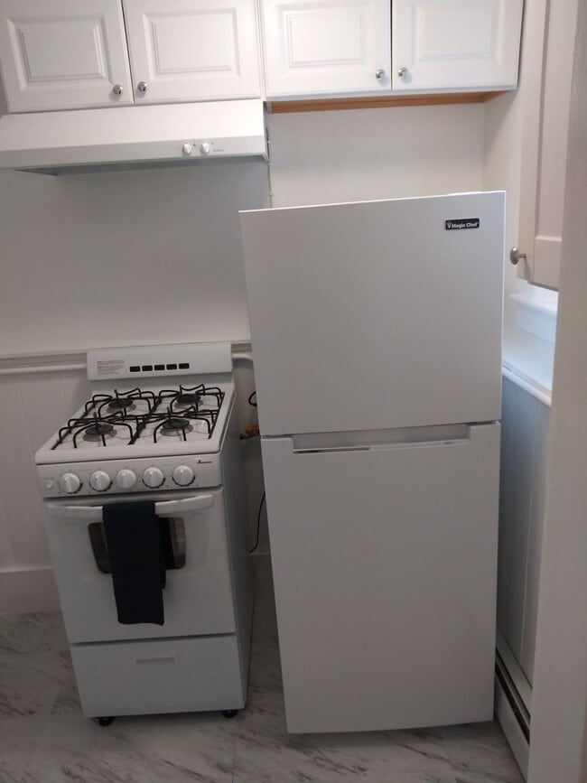 Photo - Hyannis 1 bedroom Unit A