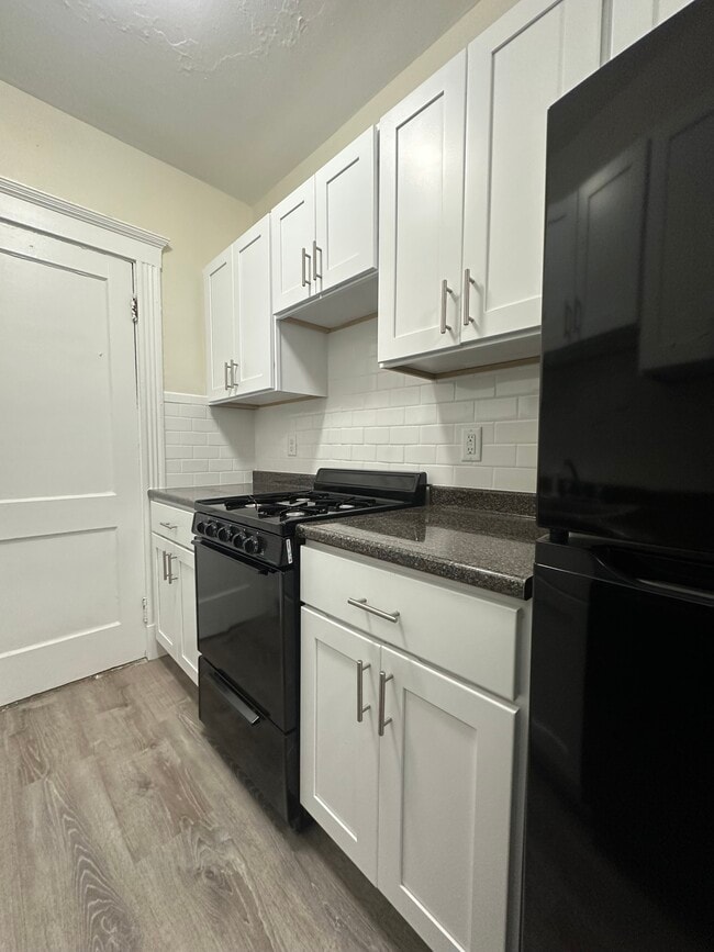 Building Photo - 131 Park Dr Unit 22 Rental