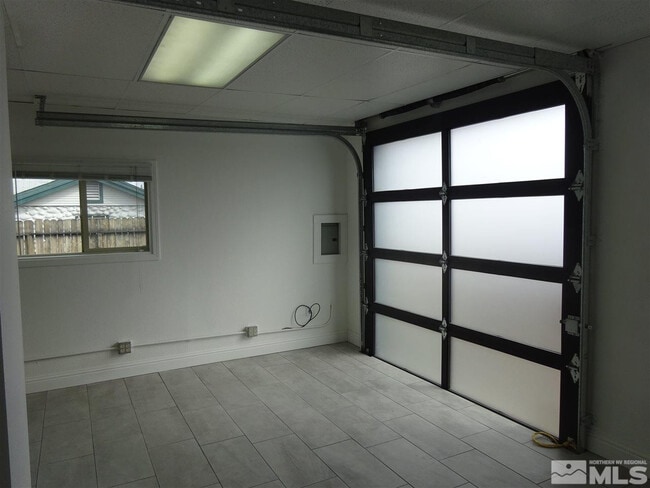 Photo - 310 Wonder St