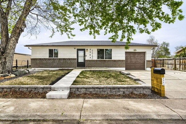 Building Photo - 5543 Atchison St