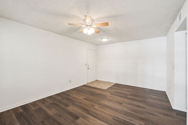 Photo - 1039 S Hiawassee Rd Unit #2914