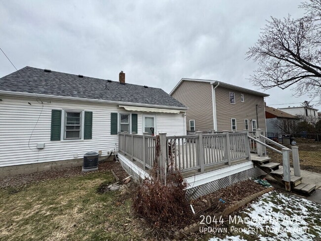 Photo - 2044 Magoffin Ave