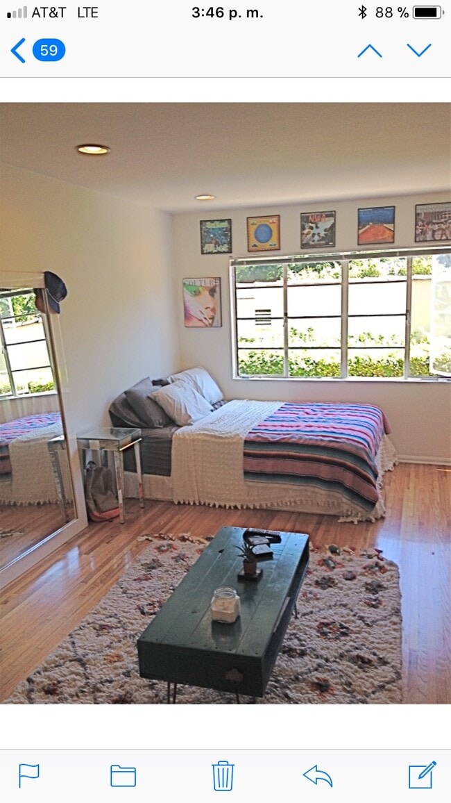 Photo - 942 Hammond St