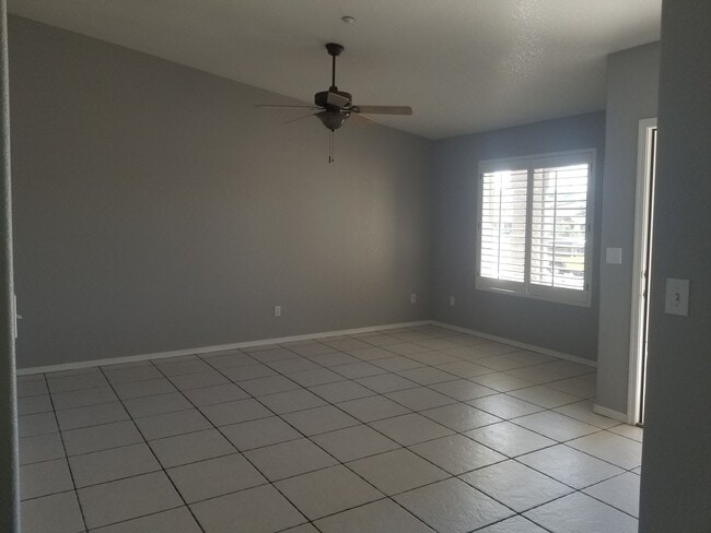 Photo - 1336 Vaquero Dr Unidad #102