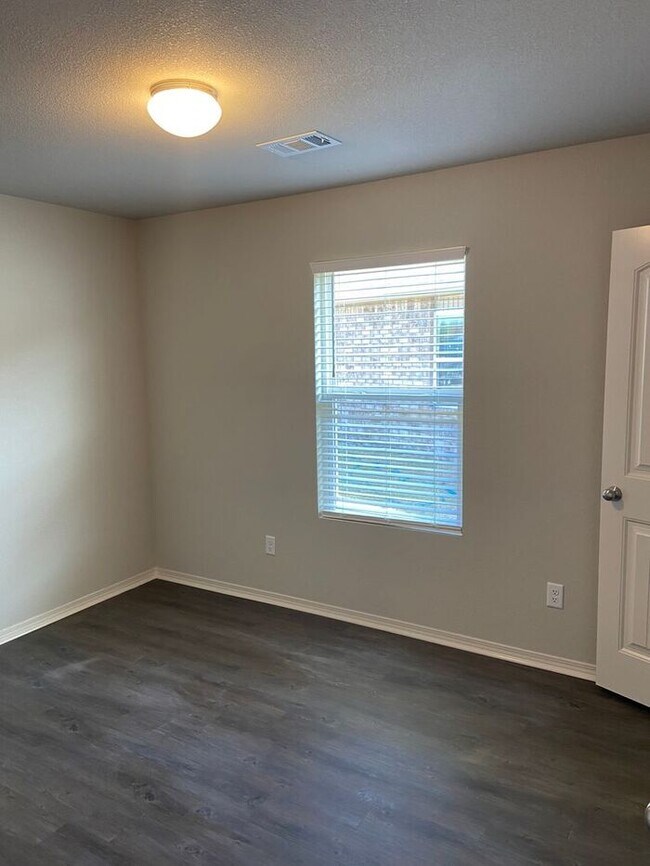 **TAX RELIEF SPECIAL**BRAND NEW Three Bedr... Rental For Rent in