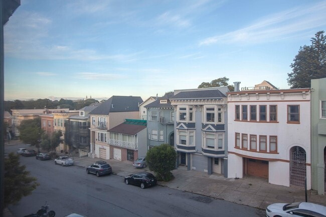 Photo - 128 Unit 1287 #1