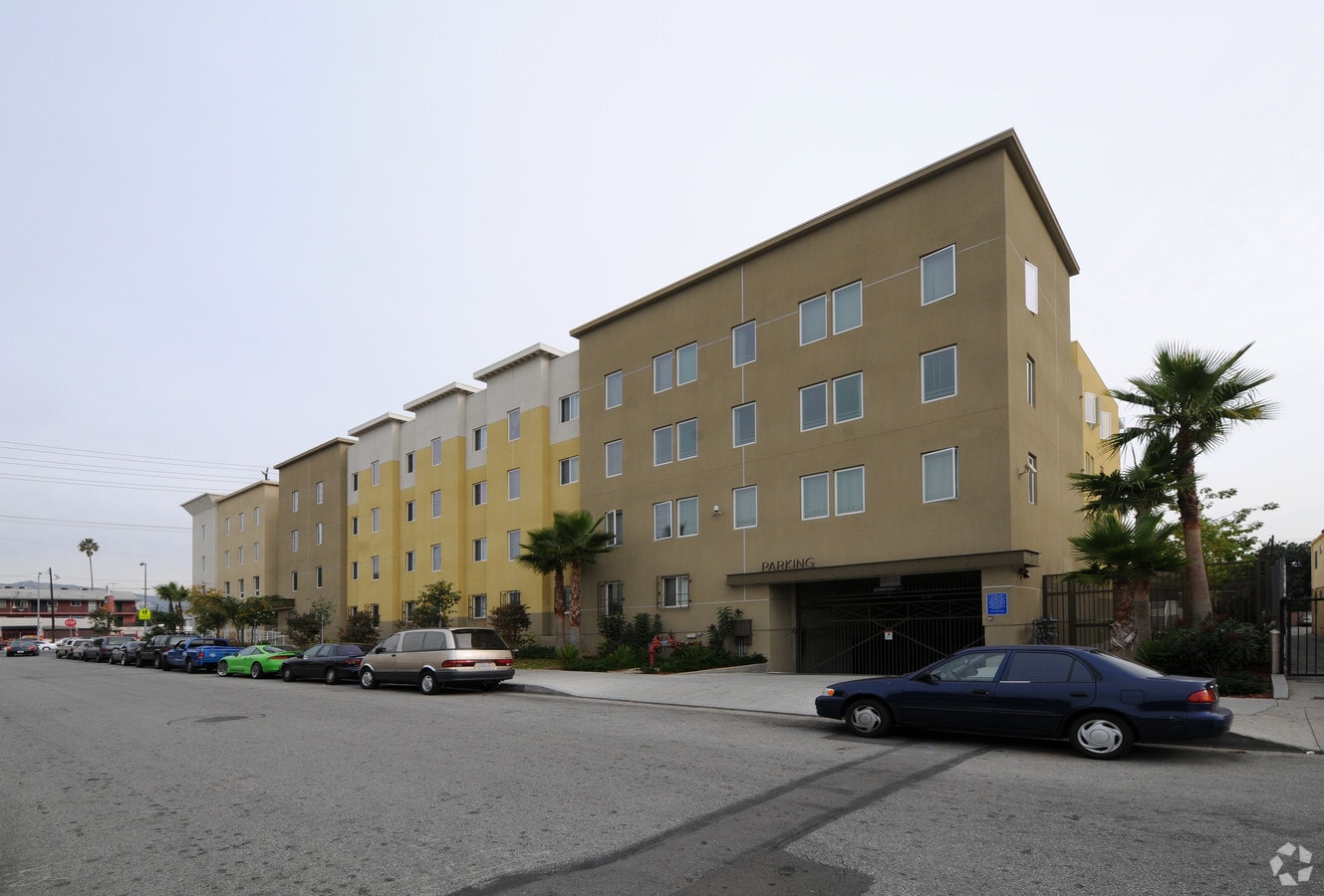 Photo - Mariposa Place