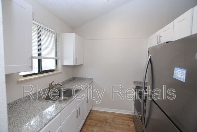 Photo - 2443 N Seabury Pl