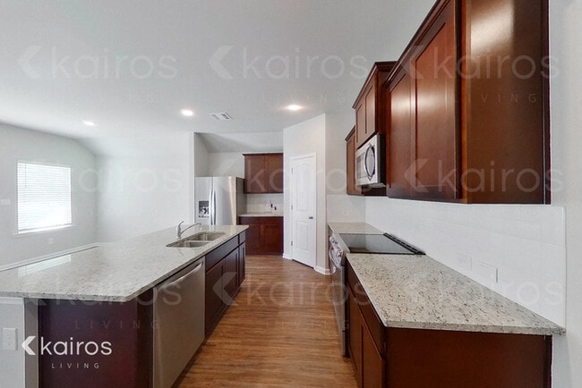 11480 Brookwood Dr