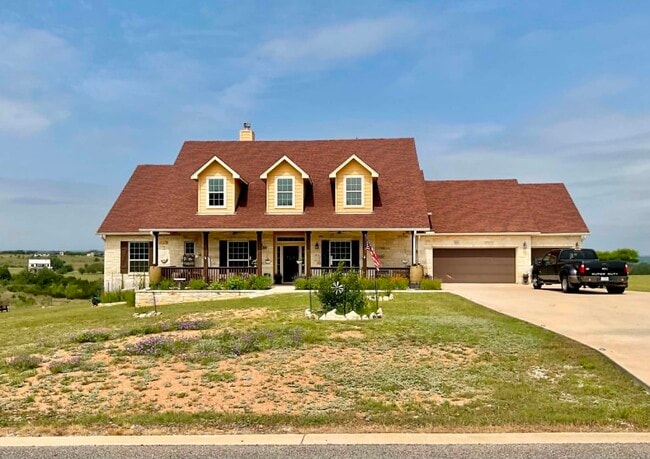 Building Photo - 104 Rolling Waters Ct