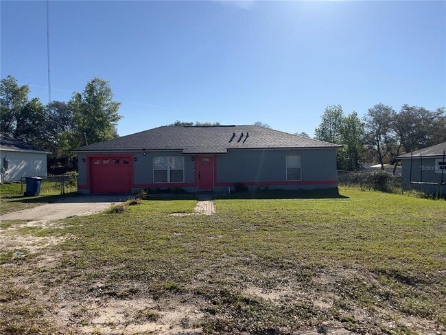 Photo - 825 Charles Ave