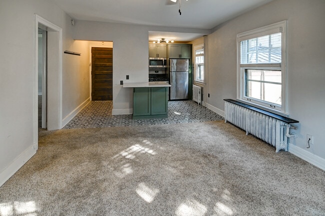Living room/kitchen