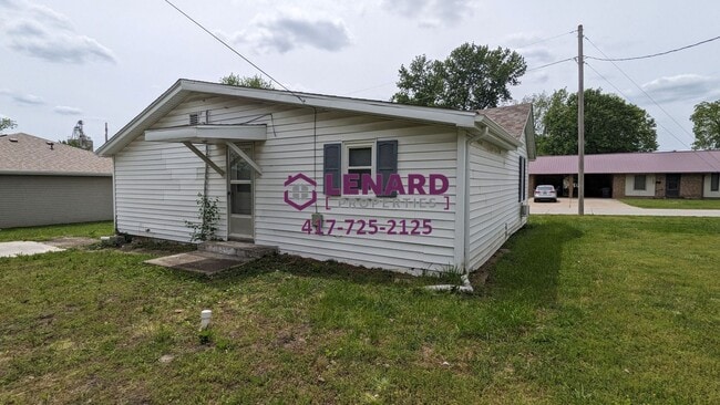 Photo - 446 N Claud Ave