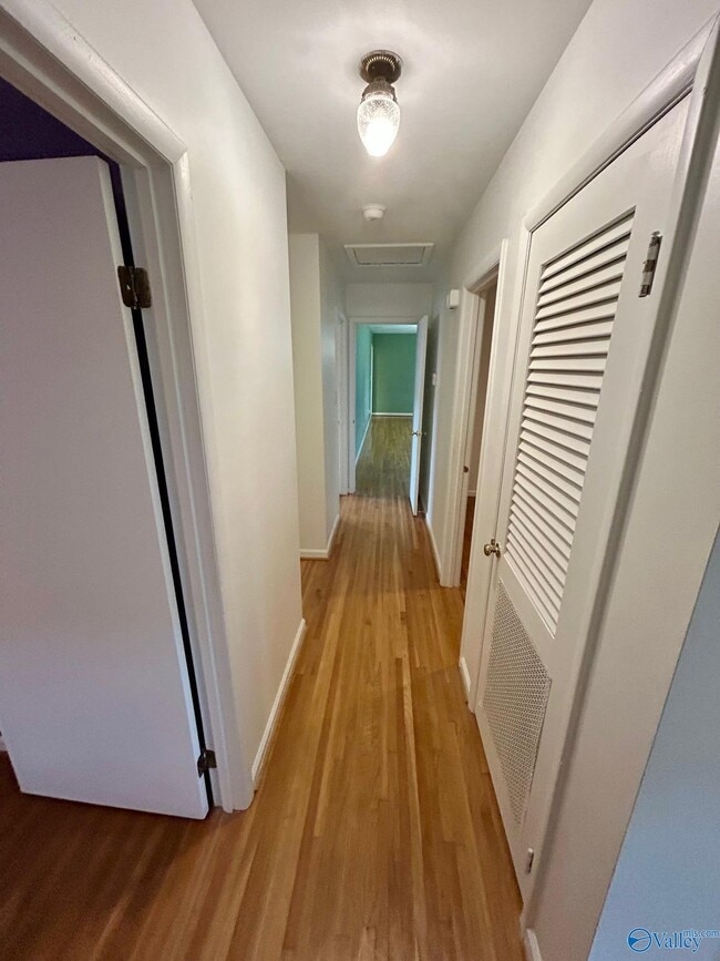 Photo - 5623 Alta Dena St SW