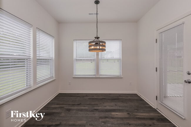 Photo - 3006 Creeks Landing Dr