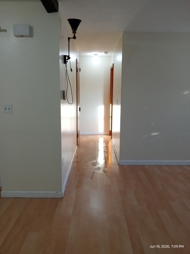 Photo - 28 Thompson Rd Unidad # 6 E