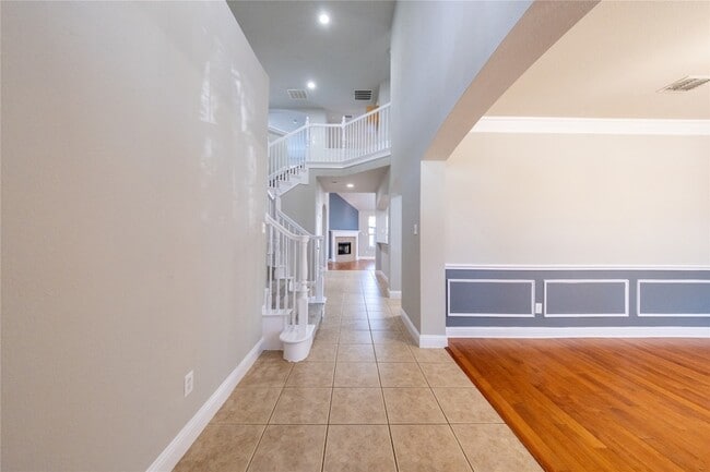 Photo - 1067 Valley Vista Dr