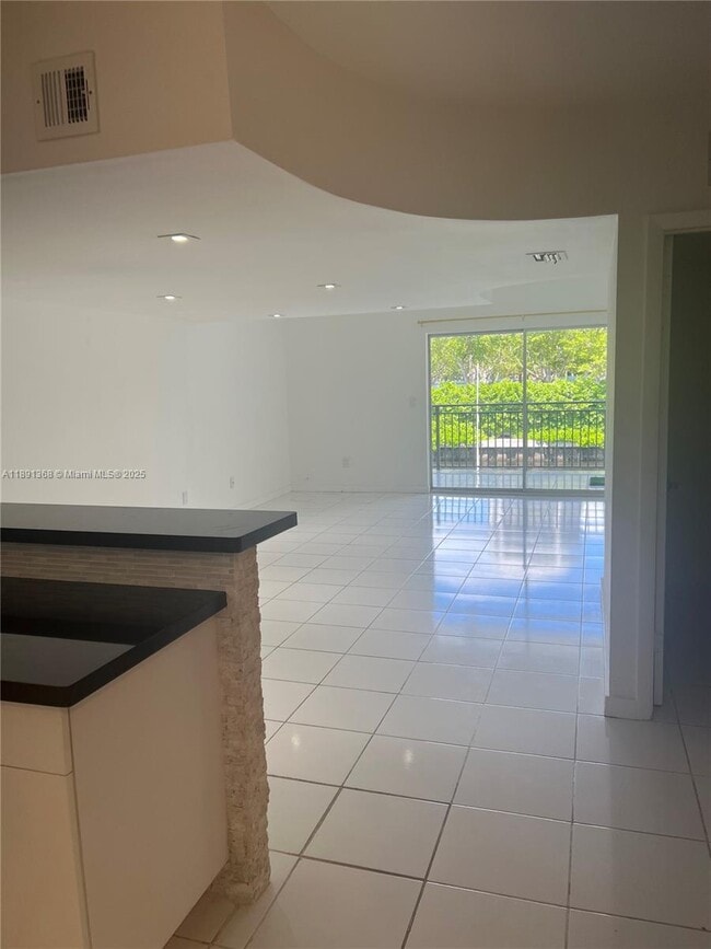 Photo - 3745 NE 171 St