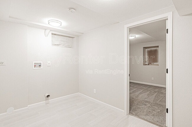 Photo - 4762 S Acoma St