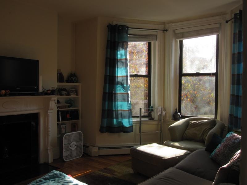 Photo - 17 Symphony Rd Unit 4