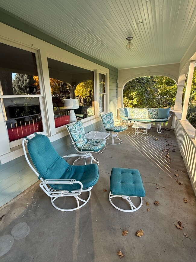 Photo - 1373 Barker Rd