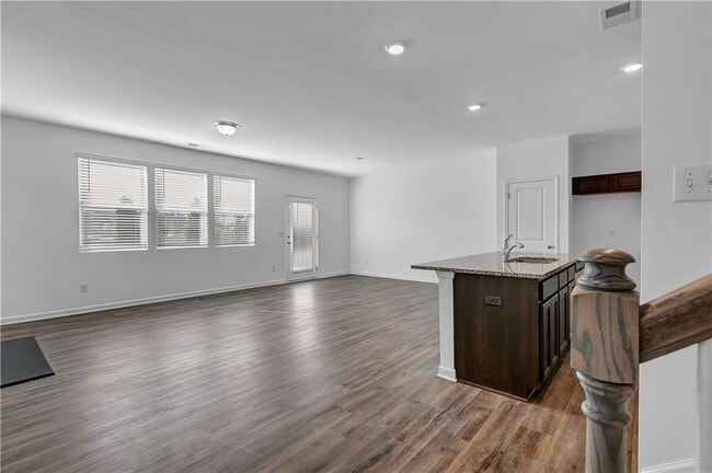 Photo - 5650 Flint Ln