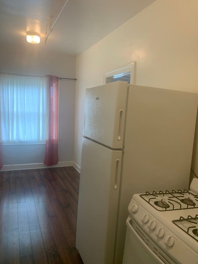 Photo - Mission Hills Studio